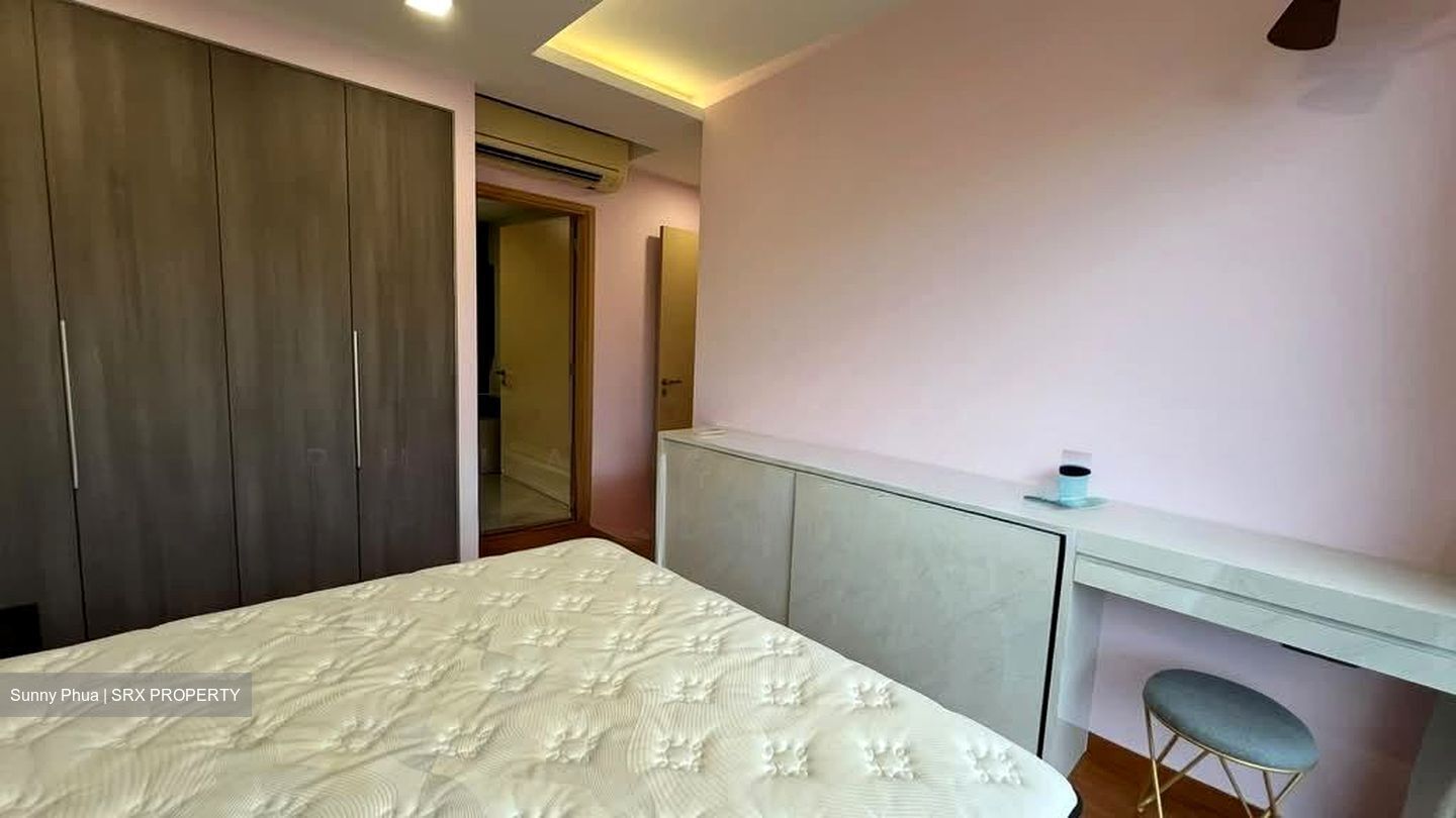 Esparina Residences (D19), Condominium #569347761